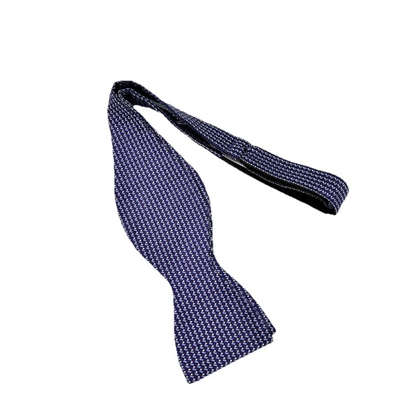 Barneys New York Other - Barneys New York 100% Silk Geometric Blue And white Wide Bow Tie Handmade Italy